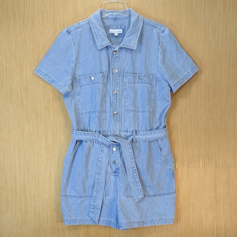 LOFT Boho Minimalist Concert Denim Utility Romper Size 12 Light Wash Belted